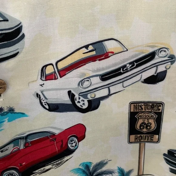 Vintage Mustang Cars Casual Button Down Shirt. Made in Korea. Size Medium - Picture 6 of 11